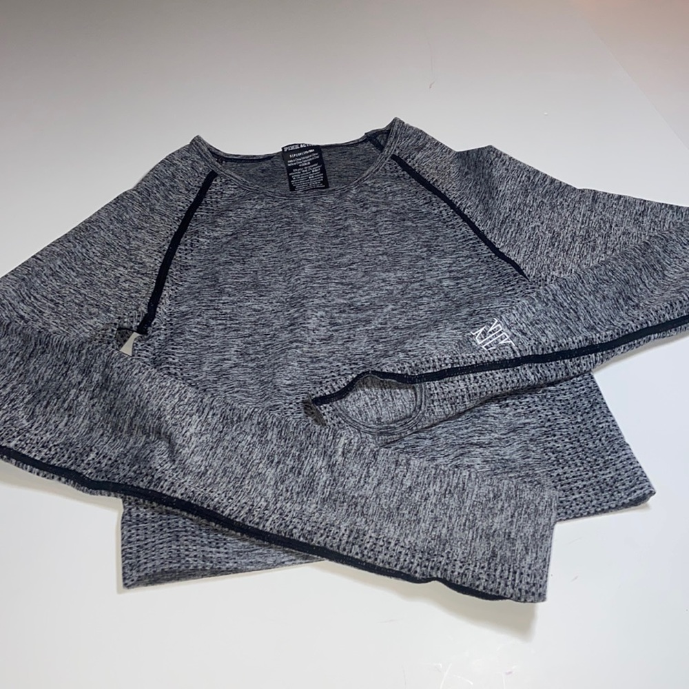 Pink active grey long sleeve top. Size: Small Condition: Good